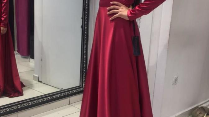 Elbisenin üzerine hangi renk şal gider?