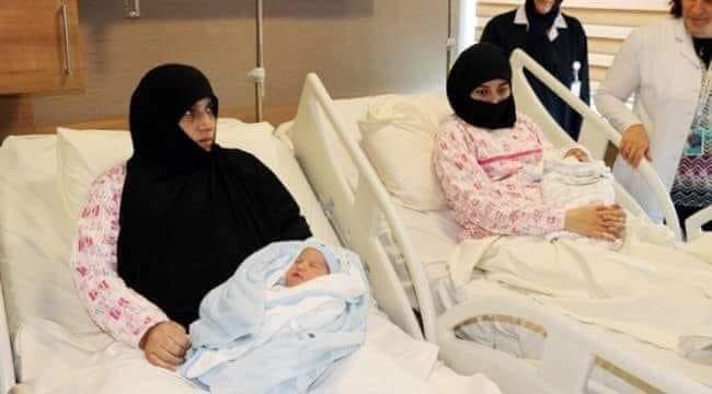 Suriyeliler neden bu kadar çok çocuk yapıyor başka dertleri  yok mu sizce?