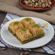 Ekler mi baklava mı?