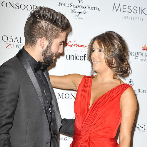 ABD'li aktör Jesse Melcalfe mi, Fransız müzisyen Kendji Girac mı beraber poz verdikleri aktrisi tavlamıştır? Kim daha cezbedici?