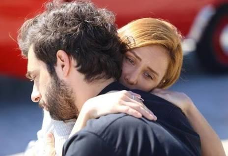 2018’in en şok ayrılığı hangisi sizce? İlker Kaleli-Burçin Terzioğlu mu? Demet-Okan Kurt mu? Aslı Enver-Murat Boz mu?