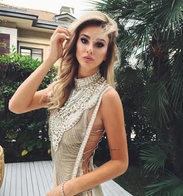 Şeyma Subaşı mı güzel yoksa Rus manken İrina Shayk mi?