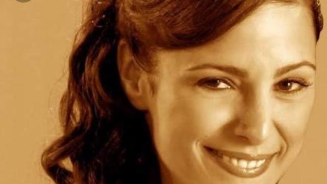 Erkekler Mine tugay ı niye bu kadar güzel ve seksi buluyor?