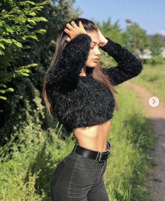 İnce bel doğuştan mı?