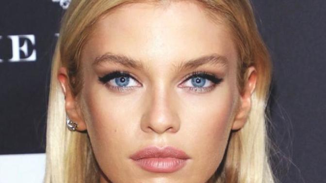 Stella Maxwell sizce güzel  bir  Victoria's Secret mankeni mi?