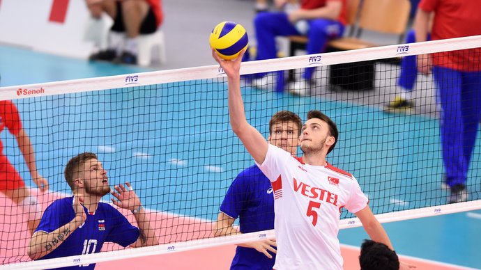 Voleybolcular ne kadar kazanıyor, milli voleybolcu maaşları ne kadar?