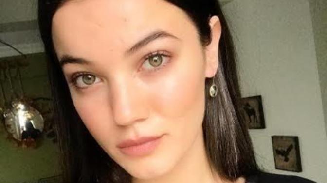 Pınar Deniz Araplara benziyo mu?