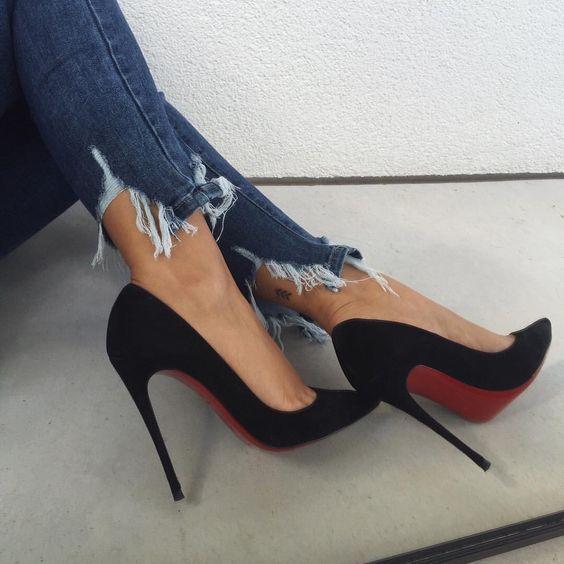 Kadınlar Stiletto ve İnce Topuklu Ayakkabı Modeli Nasıl Olmalı?