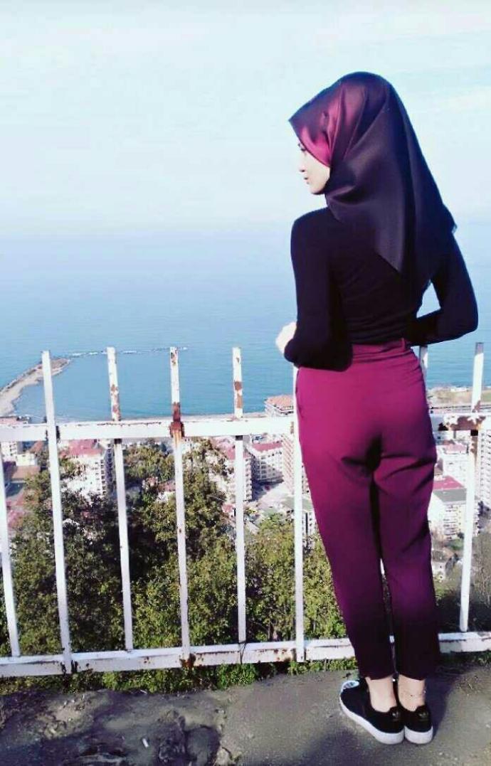 Arkadaslar sizce hangi fotomu pp yapayin?