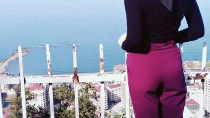 Arkadaslar sizce hangi fotomu pp yapayin?