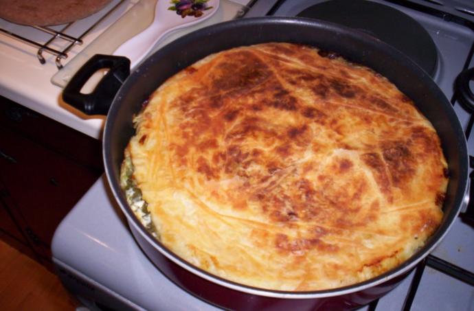 Davetsiz misafirler için kullandığınız hızlı ve pratik tatlı/pasta tarifleriniz var mı?