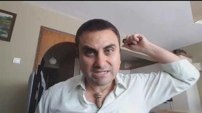 Efe Aydal'ın videolarını izliyor musunuz :D?