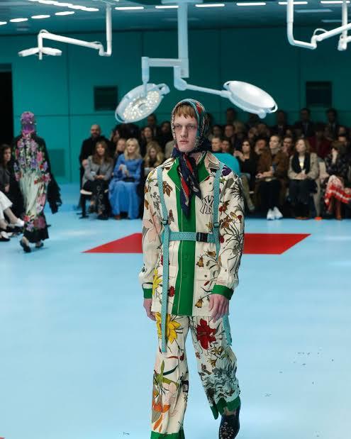 Sizce de Gucci bizimle dalga geçmiyor mu?