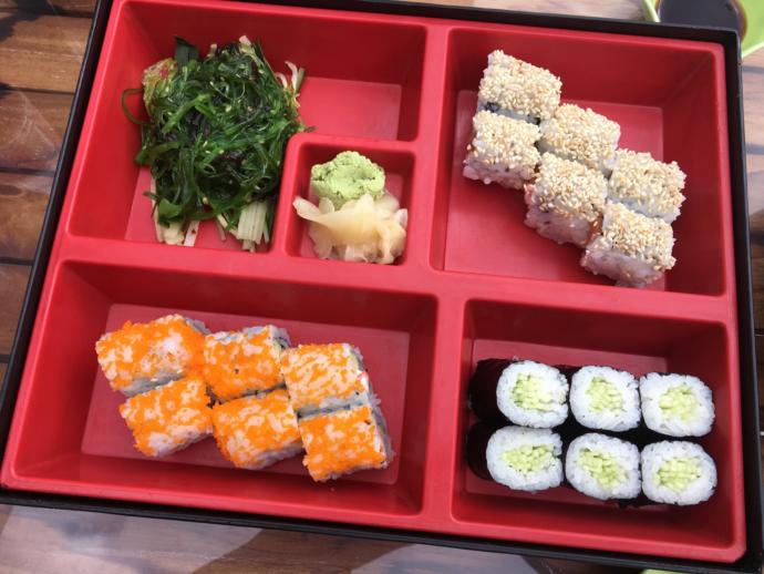 Hiç sushi yediniz mi? seviyor musunuz? resim de koyayım 😀?
