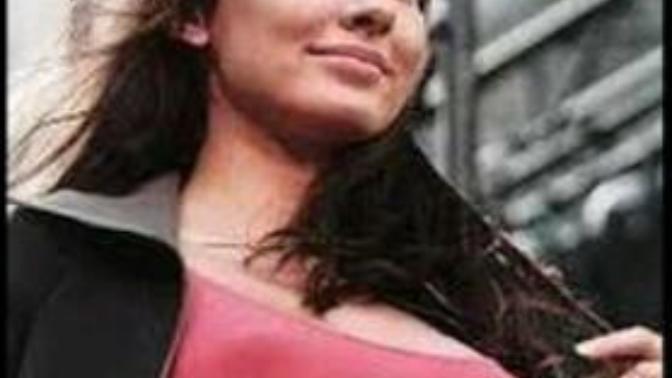 Kadınların südyen giymeme akımını nasıl buluyorsunuz?