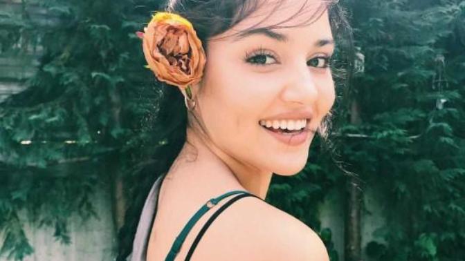 Hande Erçel'in oyunculuğunu beğeniyor musunuz?