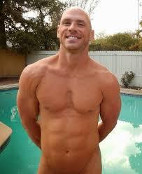Kızlar, Eğer Johnny Sins ile asansörde kalsaydınız tepkiniz ne olurdu?
