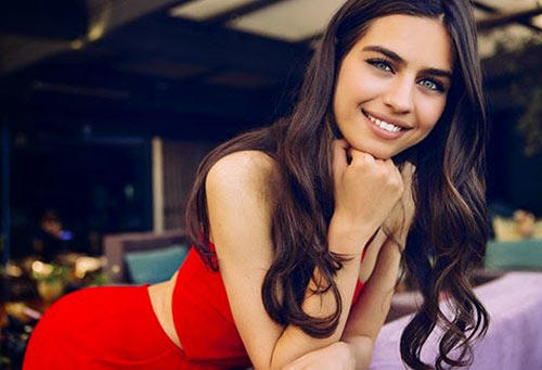 Bu esmer güzellerden hangisi sizin gönlünüze taht kurmaya aday?