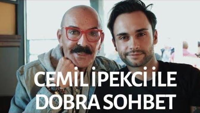 Deniz Andrews vloglarını izliyor musunuz?
