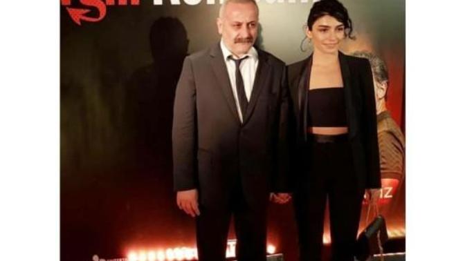 Hazar Ergüçlü ve Onur Ünlü sizce yakışıyorlar mı?