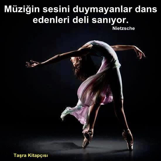 Sürekli müzik dinleyen erkek?