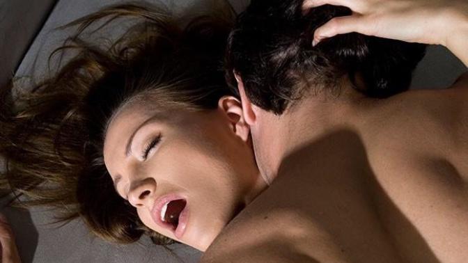 Cinsel ilişki sırasında kadının hangi sesleri çıkartması erkeğin hoşuna gider?