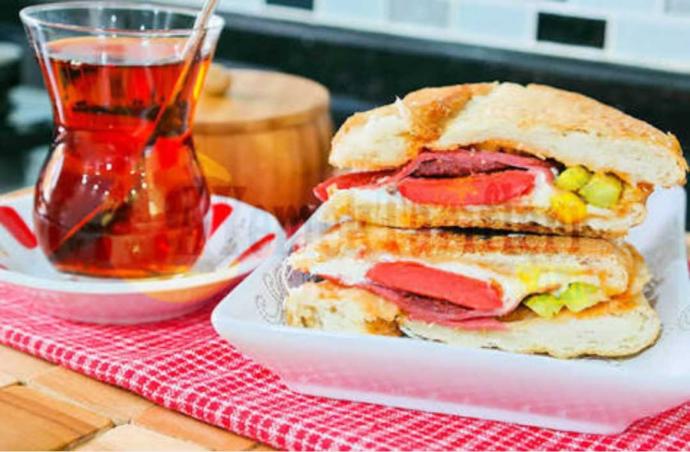 Sevdiğiniz tost çeşitleri neler?