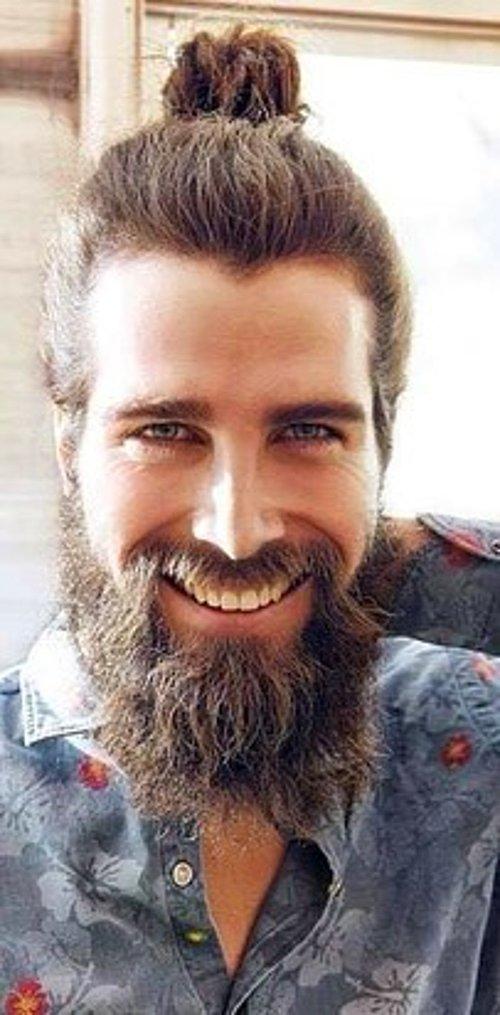 Saç sakal karışmış bir erkek çekici olabilir mi :D?