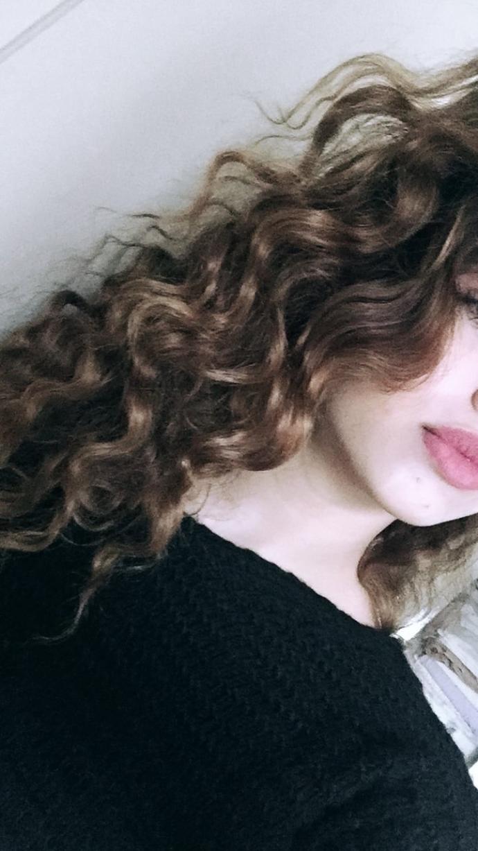 Sizce düz mü, kıvırcık mı saçım daha iyi?