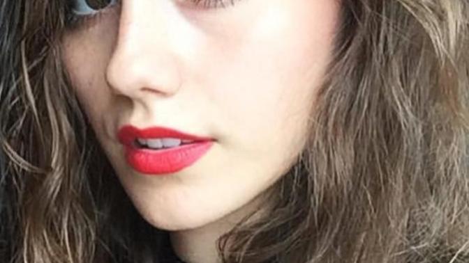 Dilan Telkök mü daha güzel Cansu Canan Özgen mi?