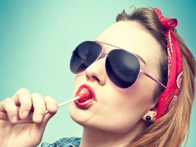 Lolipop yalamak sizinde hoşunuza gidiyormu?