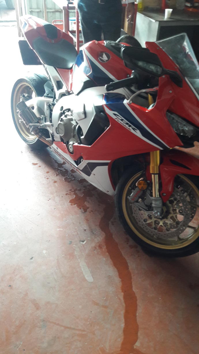 Cbr 125 ve Cbr 250 Ne Kadar Yakar :) ?