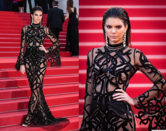 Kendall Jenner'ın ikon haline gelen siyah elbiselerinden en güzeli hangisi?