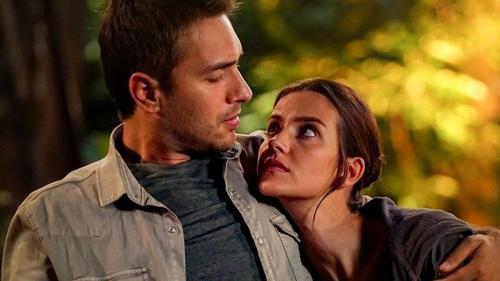 2018'in en ses getiren dizisi bunlardan hangisi?