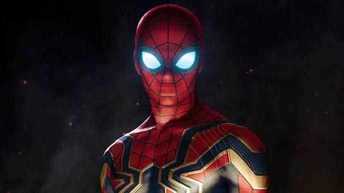 Henüz çocuk olan SPIDER MAN 