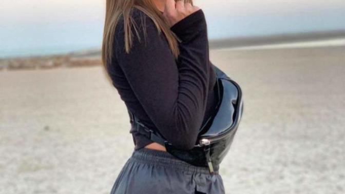 Alexandra Stan efsane güzel bir yüze sahip değil mi?