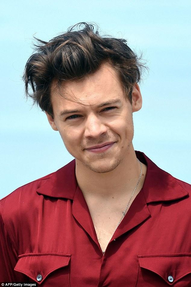 Harry Styles vs. Zayn Malik.. Hangisi daha yakışıklı?