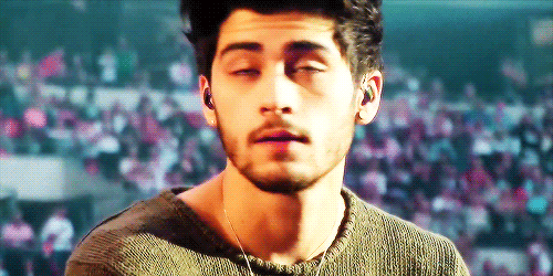 Harry Styles vs. Zayn Malik.. Hangisi daha yakışıklı?