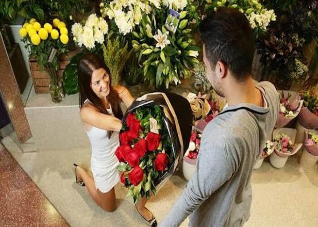 Karşı cins size nasıl bir teklifle gelse asla geri çeviremeyecek derecede olur?