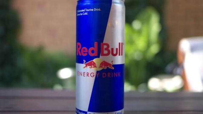 Red Bull un altındaki noktalar ne ifade ediyor?