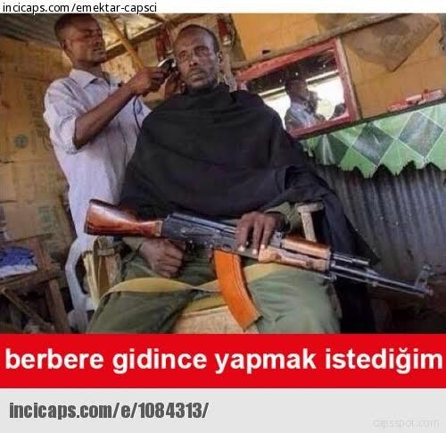 Merak etmişimdir, Erkekler berberde traş olurken gerçekten berberler siz erkeklere dayıyor mu, bu taciz değil mi?