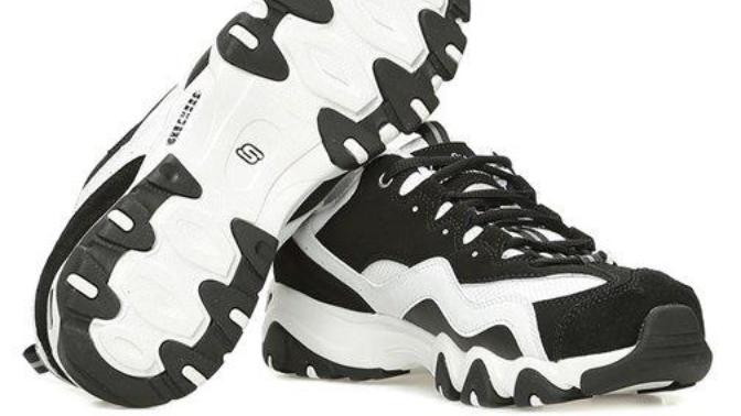 Skechers ayakkabılar sizce nasıl beğeniyor musunuz modelini bu ayakkabi nasıl rengi modeli siz olsaydınız alır mıydınız?