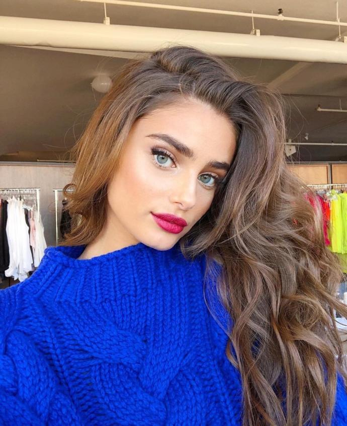 Victoria’s Secret Meleği Taylor Hill ile ne yapmak isterdiniz?