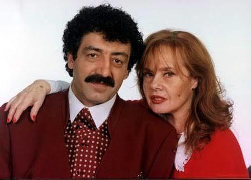 Muhteşem seksi ünlü erkekler ve çirkin eşleri?