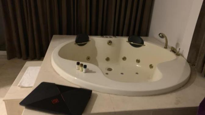 Antalya the wise Hotel kral dairesi nasil ben pek beğenmedim?
