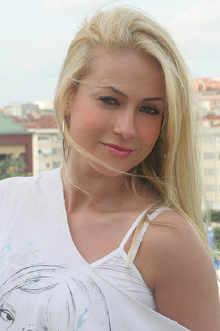 İki yelizden hangisi daha güzel?
