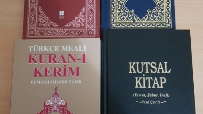 Kutsal Kitap (Tevrat, Zebur, İncil), Barnabas İncili ve Kur'an-ı Kerim Meali'ni hiç okudunuz mu?
