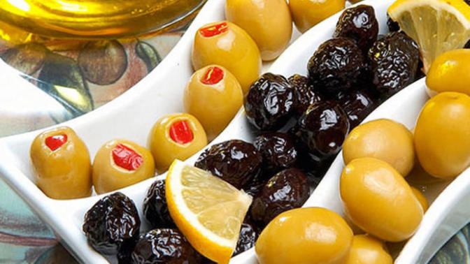 Siyah zeytin mi, Yeşil zeytin mi?😀?