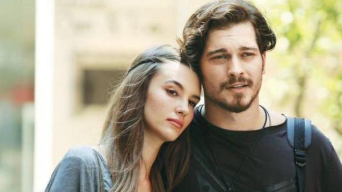 Çağatay Ulusoy'la en çok yakışan dizi/film partneri hangisiydi?