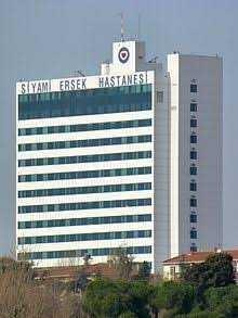 Siyami Ersek te çalışan var mı?